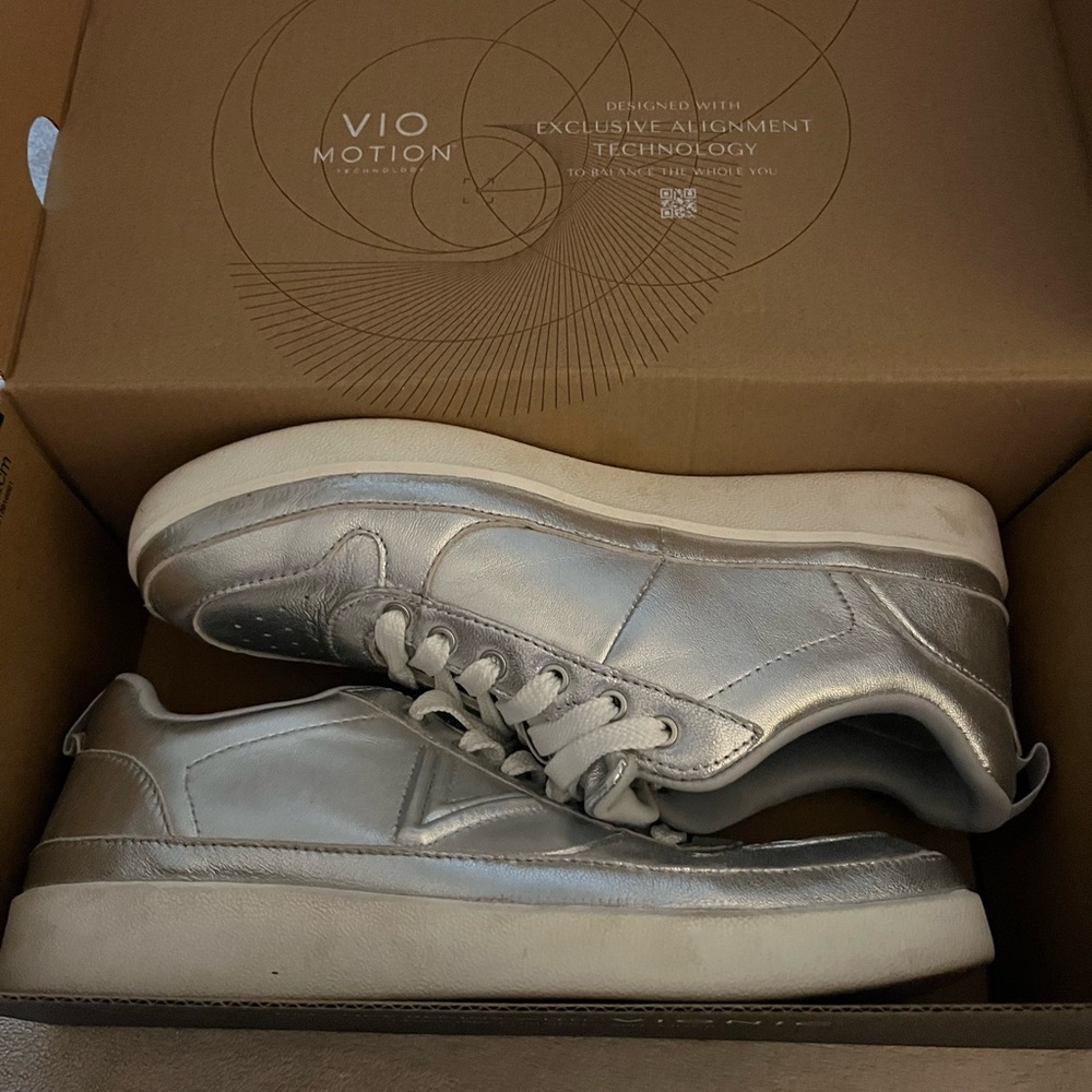 Vionic Silver and White Sneakers Minimalist Design